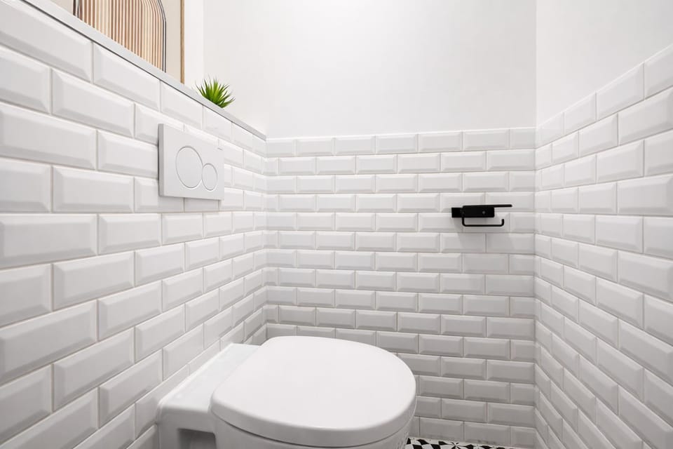 Toilet, Bathroom