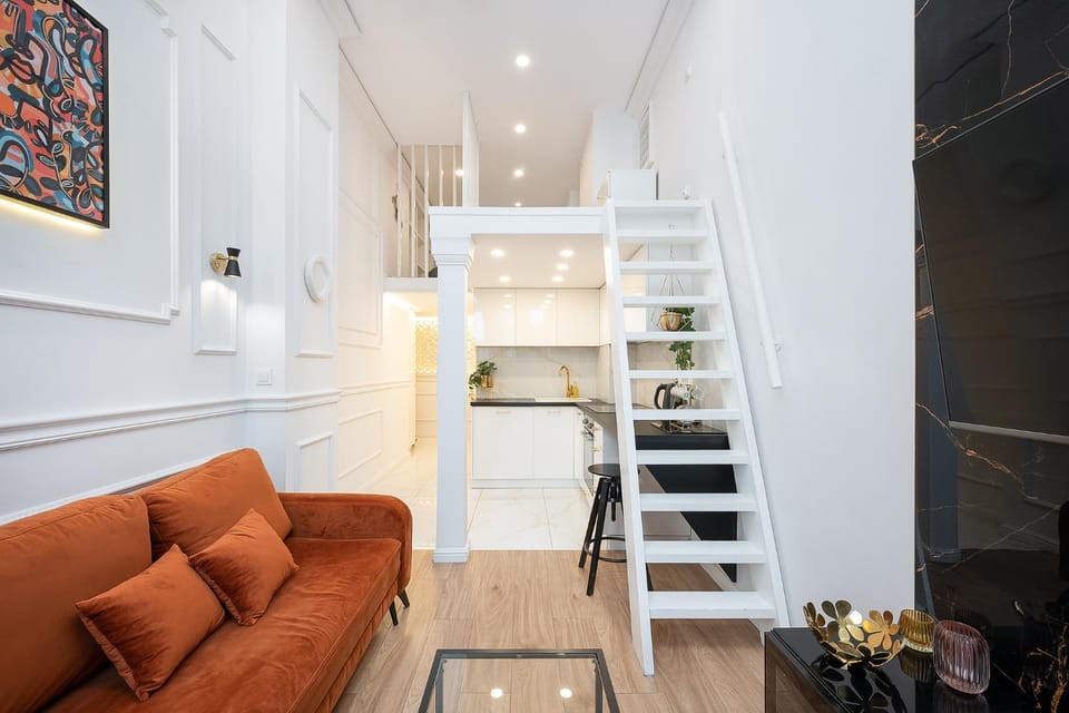 Kitchen or kitchenette, Living room, Seating area