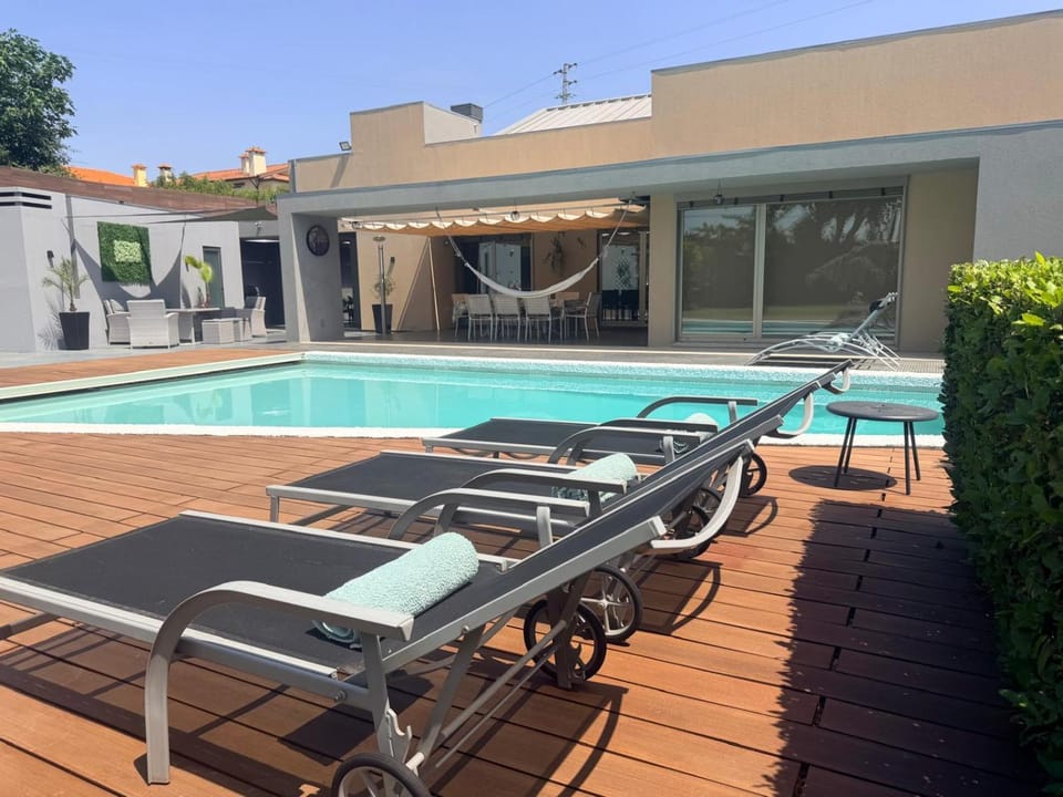 Villa les escapades luxo & piscine Villa in Aveiro District, Portugal
