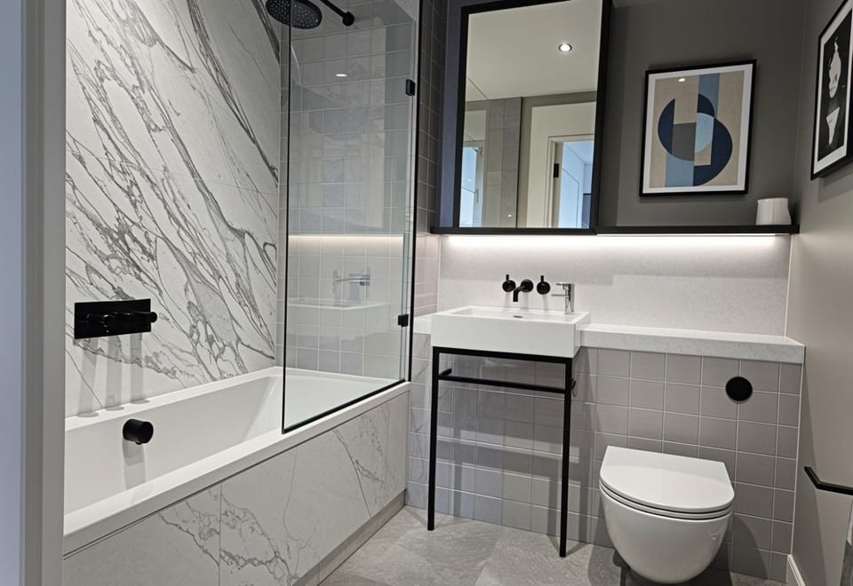 Shower, Toilet, Bathroom, Bath