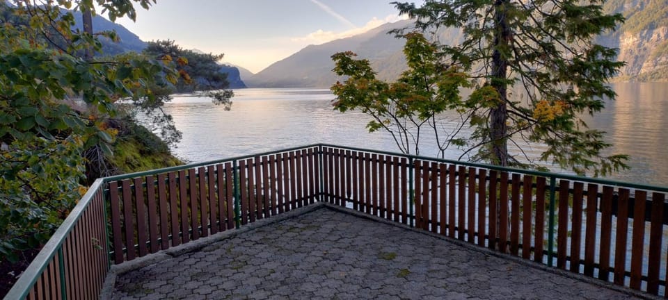 View (from property/room), Balcony/Terrace, Lake view, Mountain view