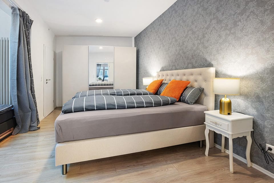 Living room, Bedroom
