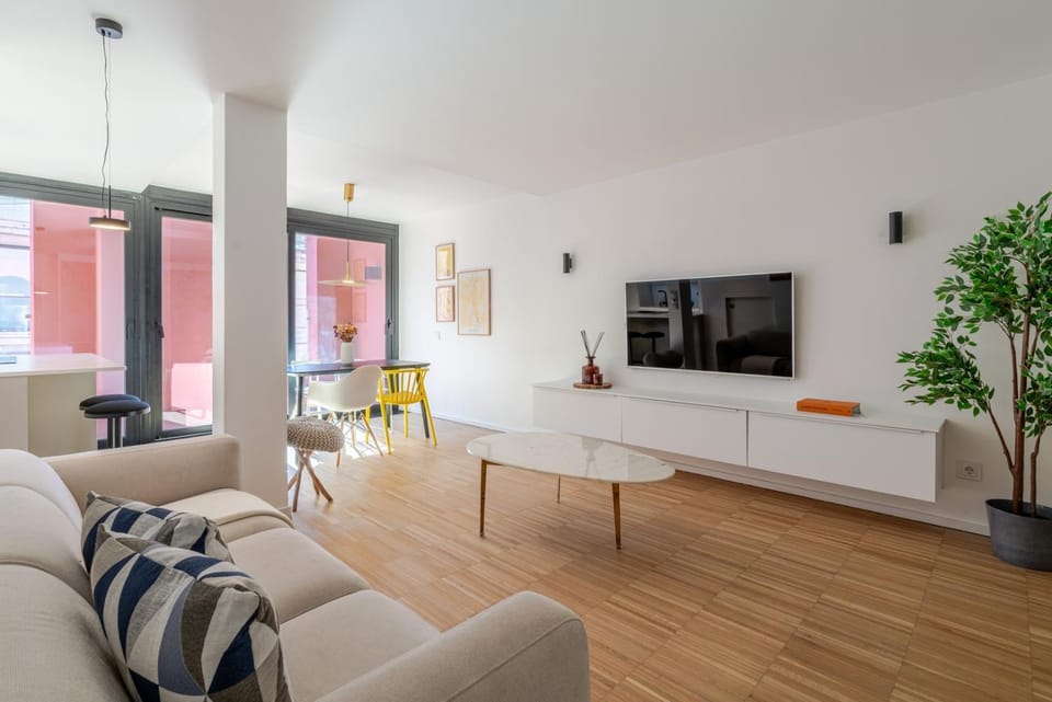 TV and multimedia, Living room, Seating area