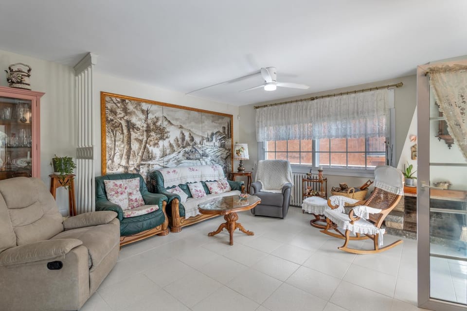 Property building, Living room