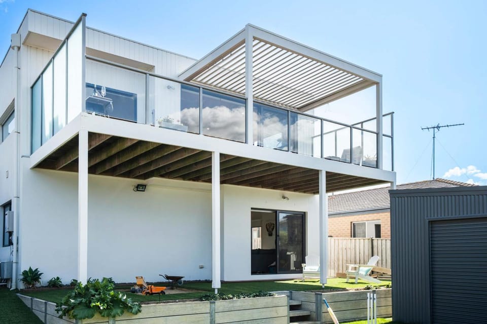 Property building, Balcony/Terrace