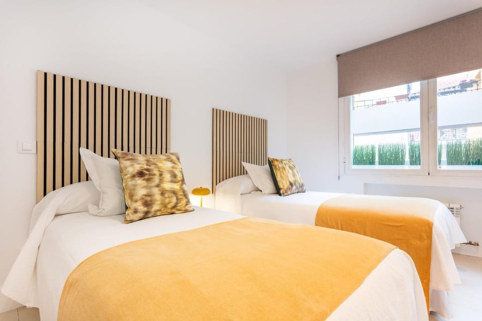 Estilo y Confort en el Corazón de Salamanca Apartment in Madrid