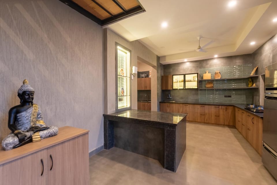 Kitchen or kitchenette, Kitchen or kitchenette, Food, Breakfast