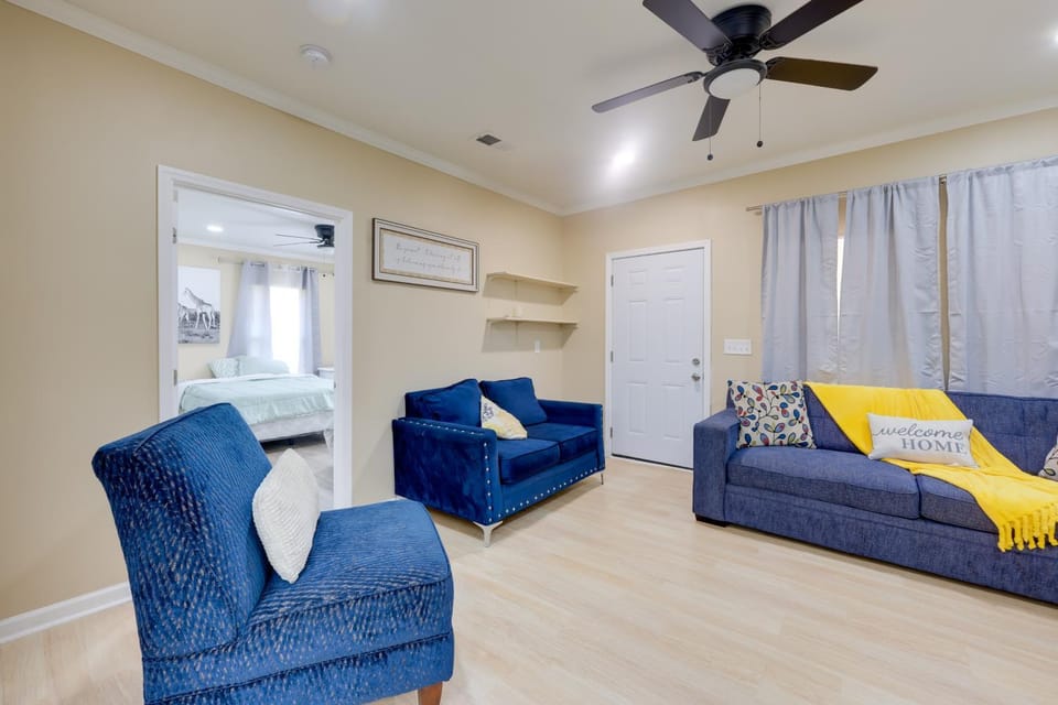 < 10 Mi to UAB: Birmingham Group Getaway House in Birmingham
