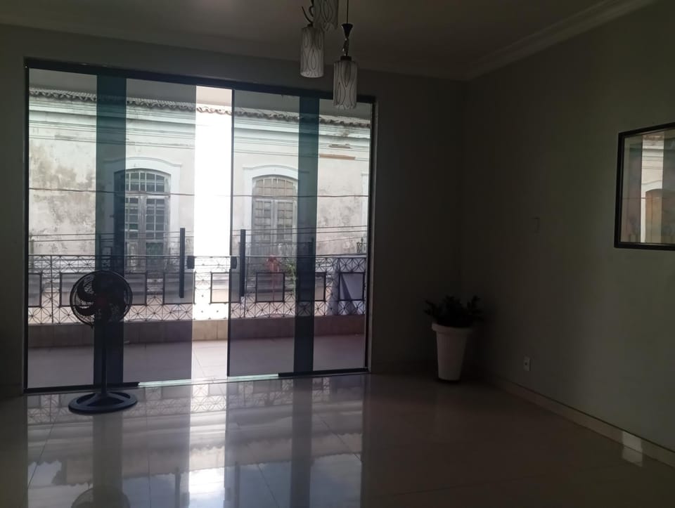 Apto amplo e mobiliado Apartment in Belém