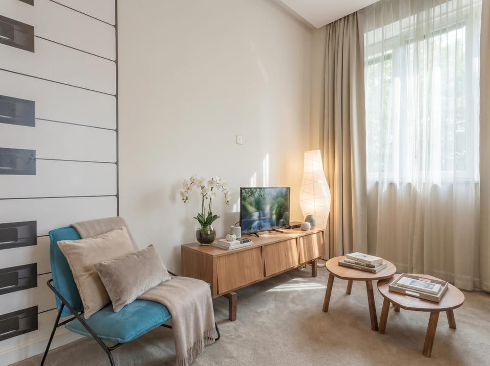 TV and multimedia, Living room, Seating area
