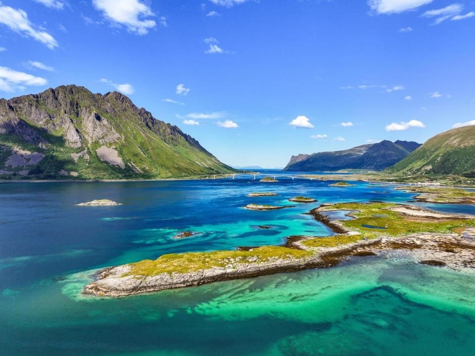 Lodge 9 - Amazing cabin in Lyngvær Cabin in Lofoten