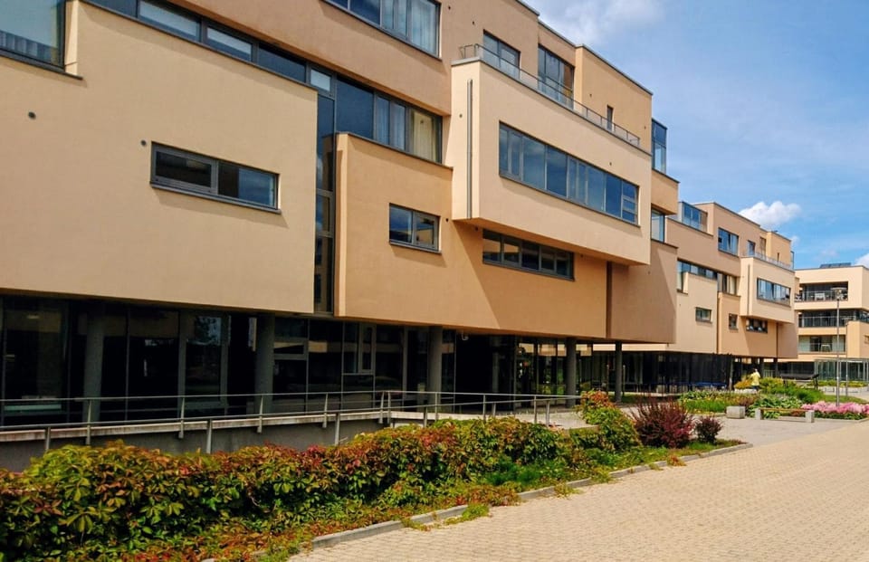 Property building, Street view