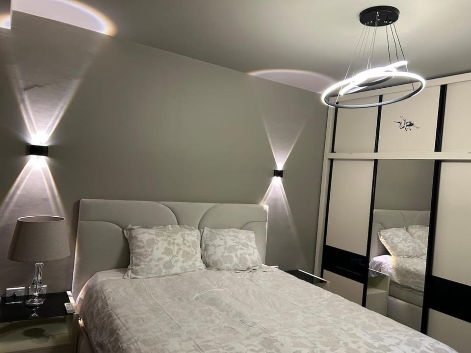Bed, Bedroom, wardrobe