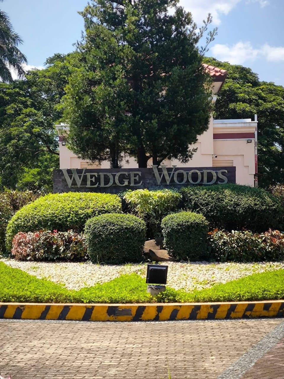 Natural landscape, Street view