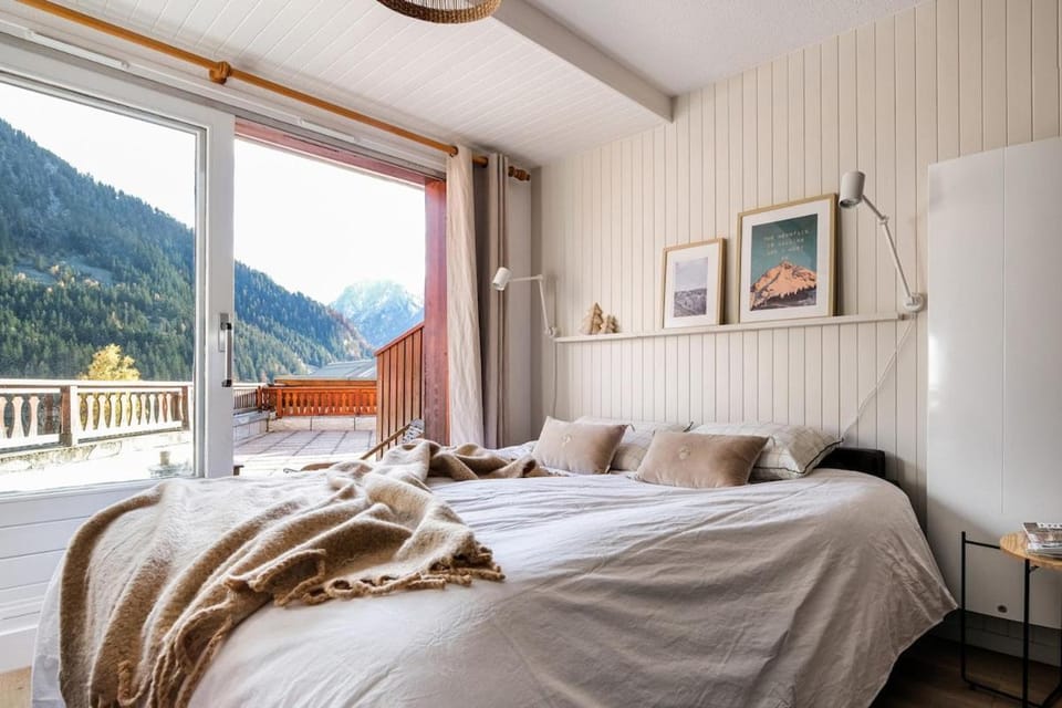 Bed, Natural landscape, Mountain view
