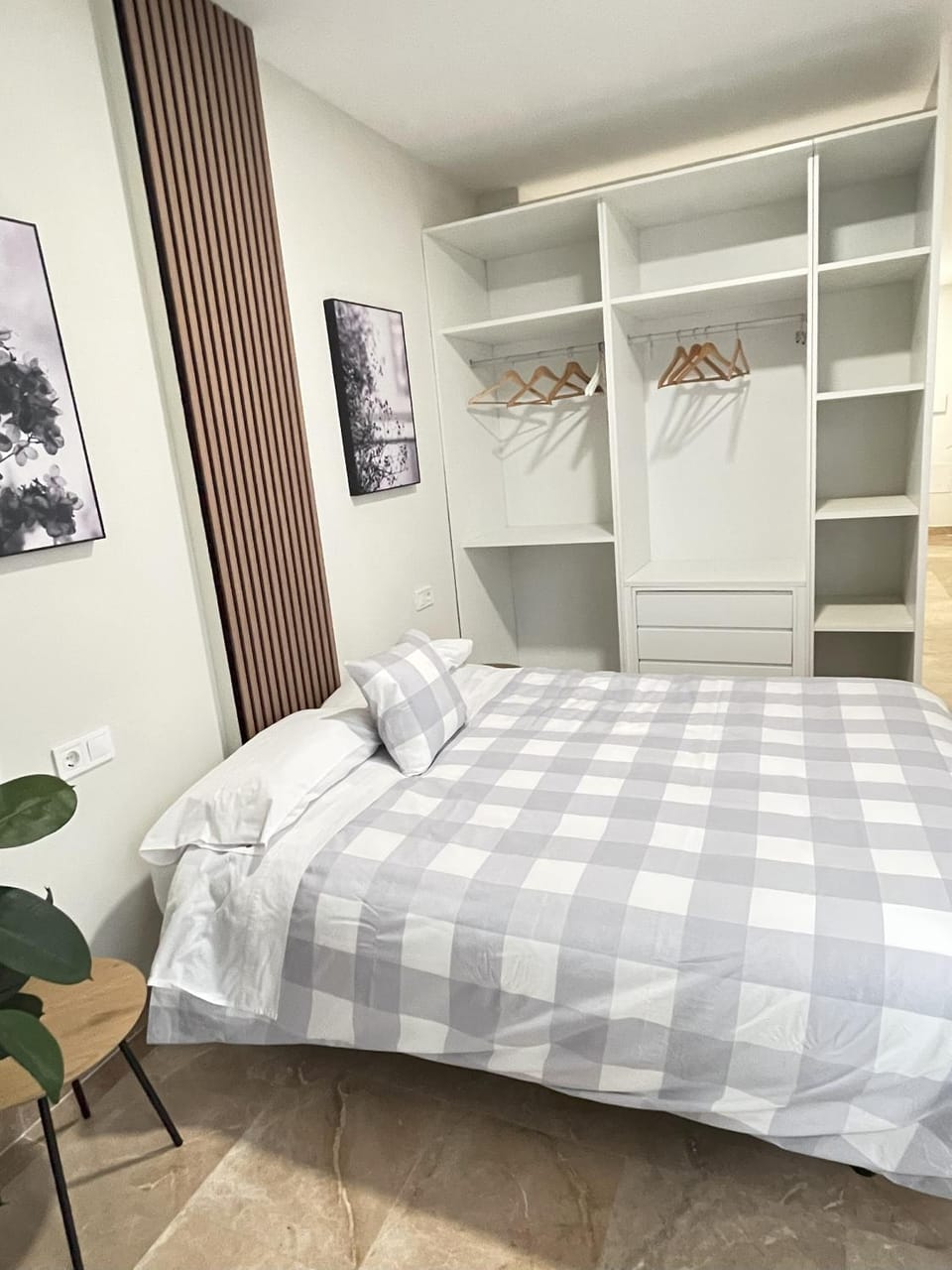 Bed, Bedroom, wardrobe
