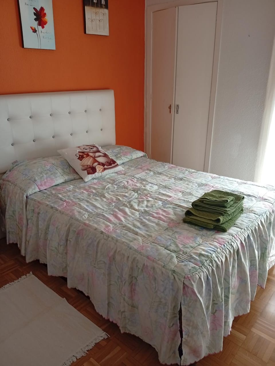 Bed, wardrobe