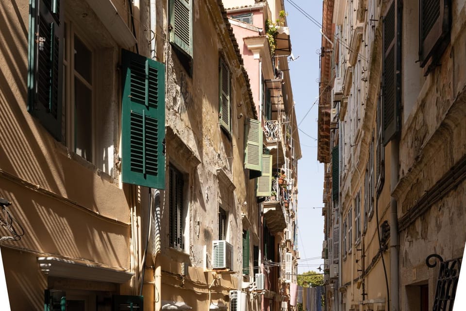 Property building, Neighbourhood, City view, Street view