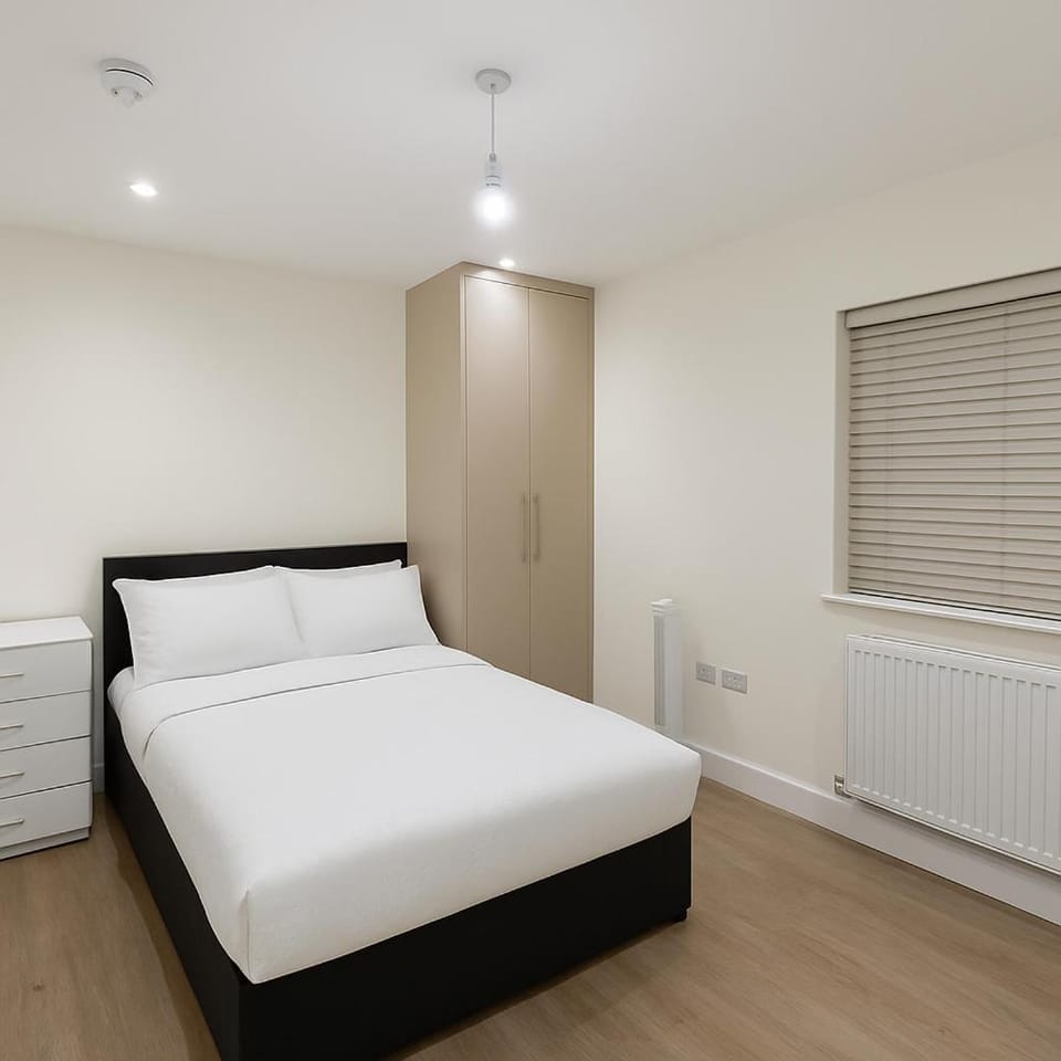 Modern Luxury Rooms Vacation rental in Uxbridge