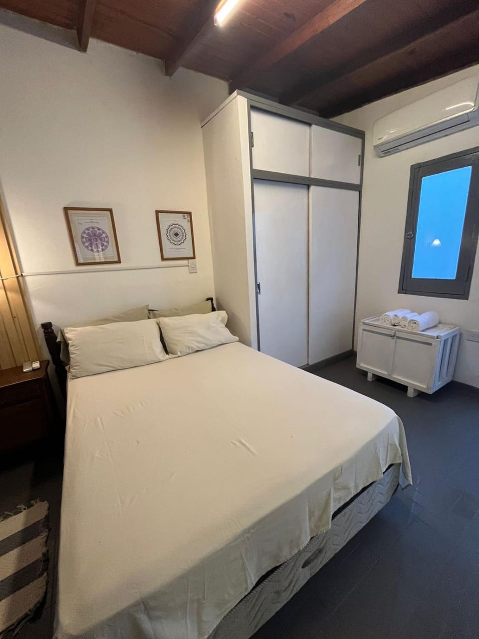 Bed, Photo of the whole room, Bedroom, wardrobe