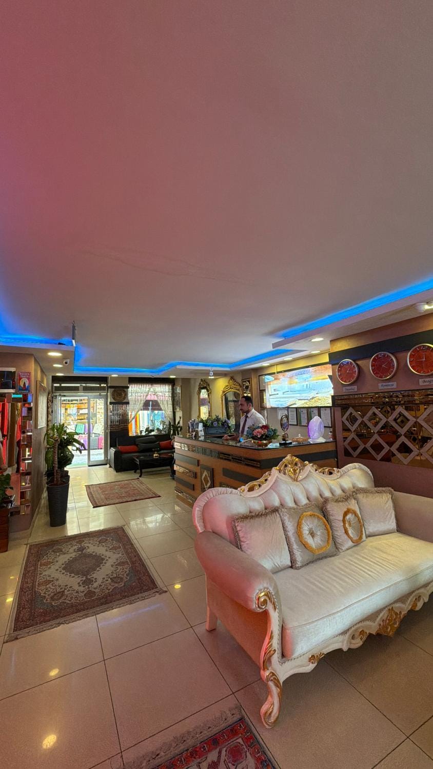 Lobby or reception, Seating area