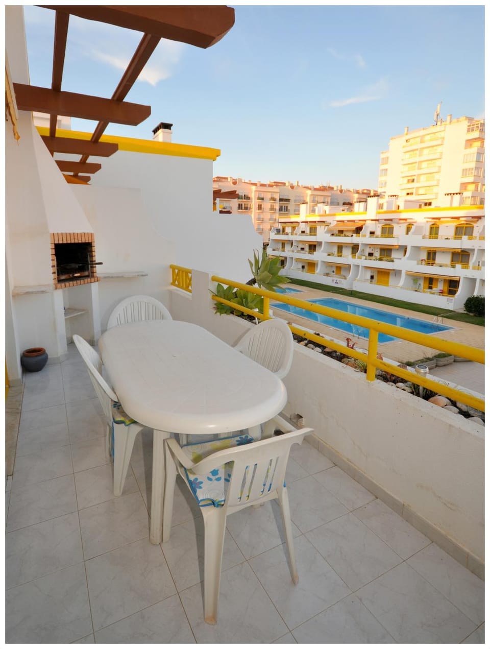 BBQ facilities, Garden, Balcony/Terrace, Pool view, Pool view, Inner courtyard view