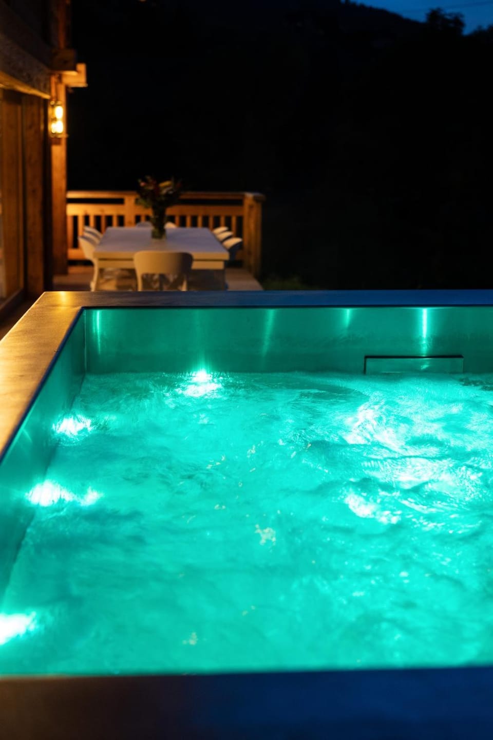 Hot Tub, Hot Tub