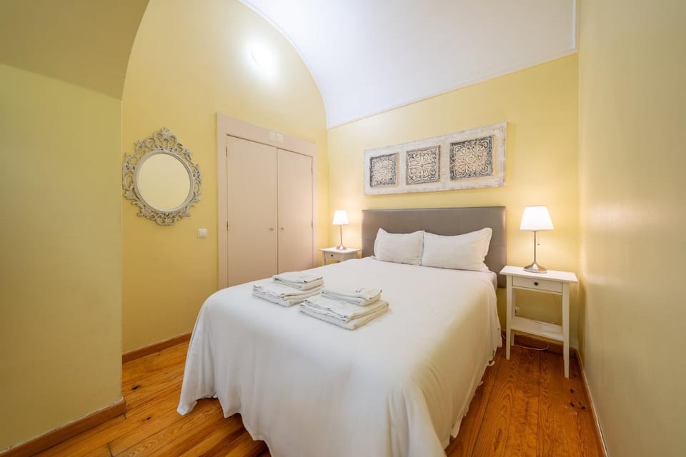 GuestReady - Cosy studio near Santa Justa Lift Apartment in Lisbon