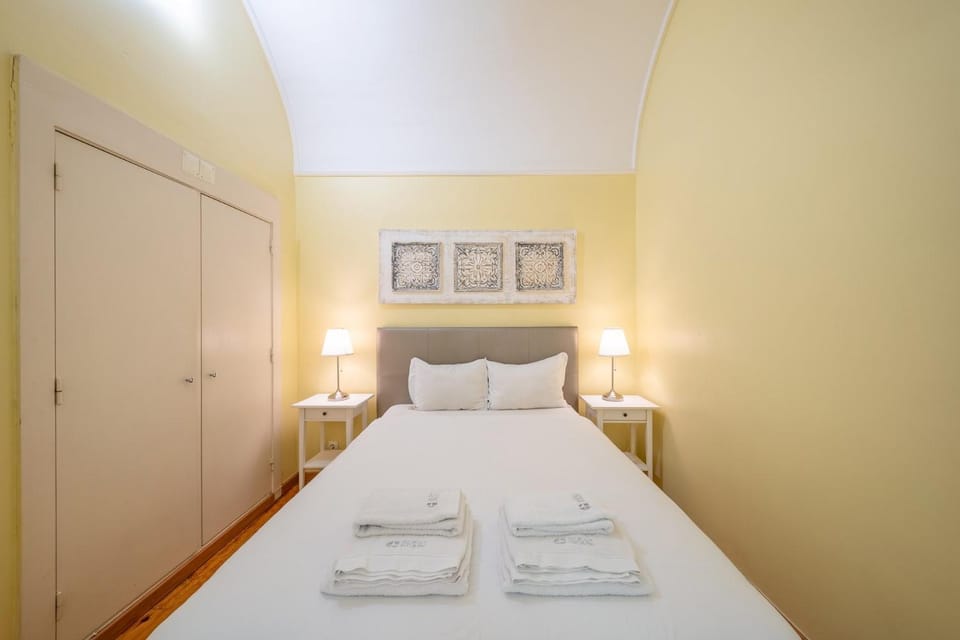 GuestReady - Cosy studio near Santa Justa Lift Apartment in Lisbon