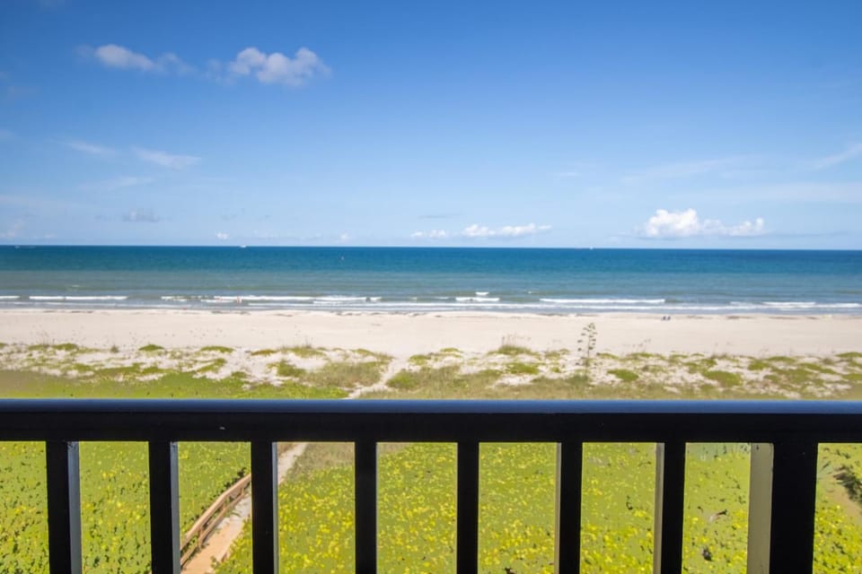 Day, View (from property/room), Balcony/Terrace, Balcony/Terrace, Beach, Sea view