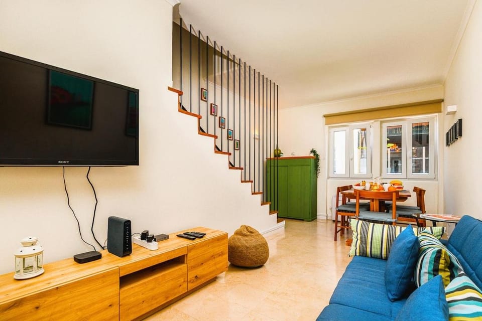 Cascais Seaside Duplex Apartment in Cascais
