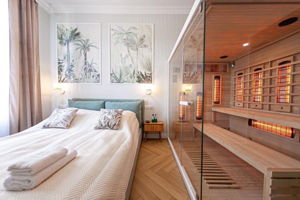 Bed, Sauna, Photo of the whole room, Bedroom, towels