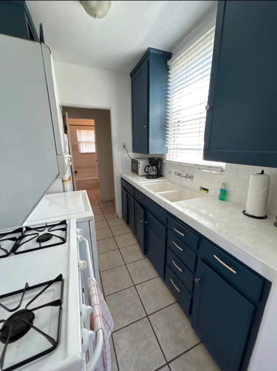 Sweet n Cozy Cottage near Little Italy & Gaslamp House in San Diego