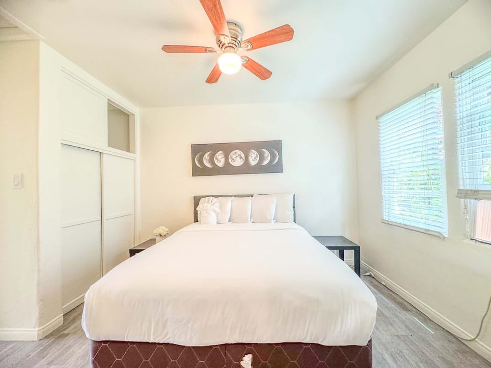 Orange Grove Cottage in Bankers Hill House in San Diego