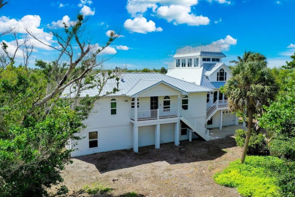 Crow's Nest House in Sanibel Island