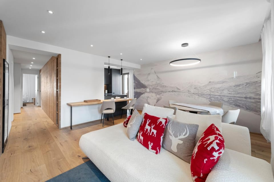 Luxury Lakeview Apartment in St Moritz Center Apartment in Saint Moritz