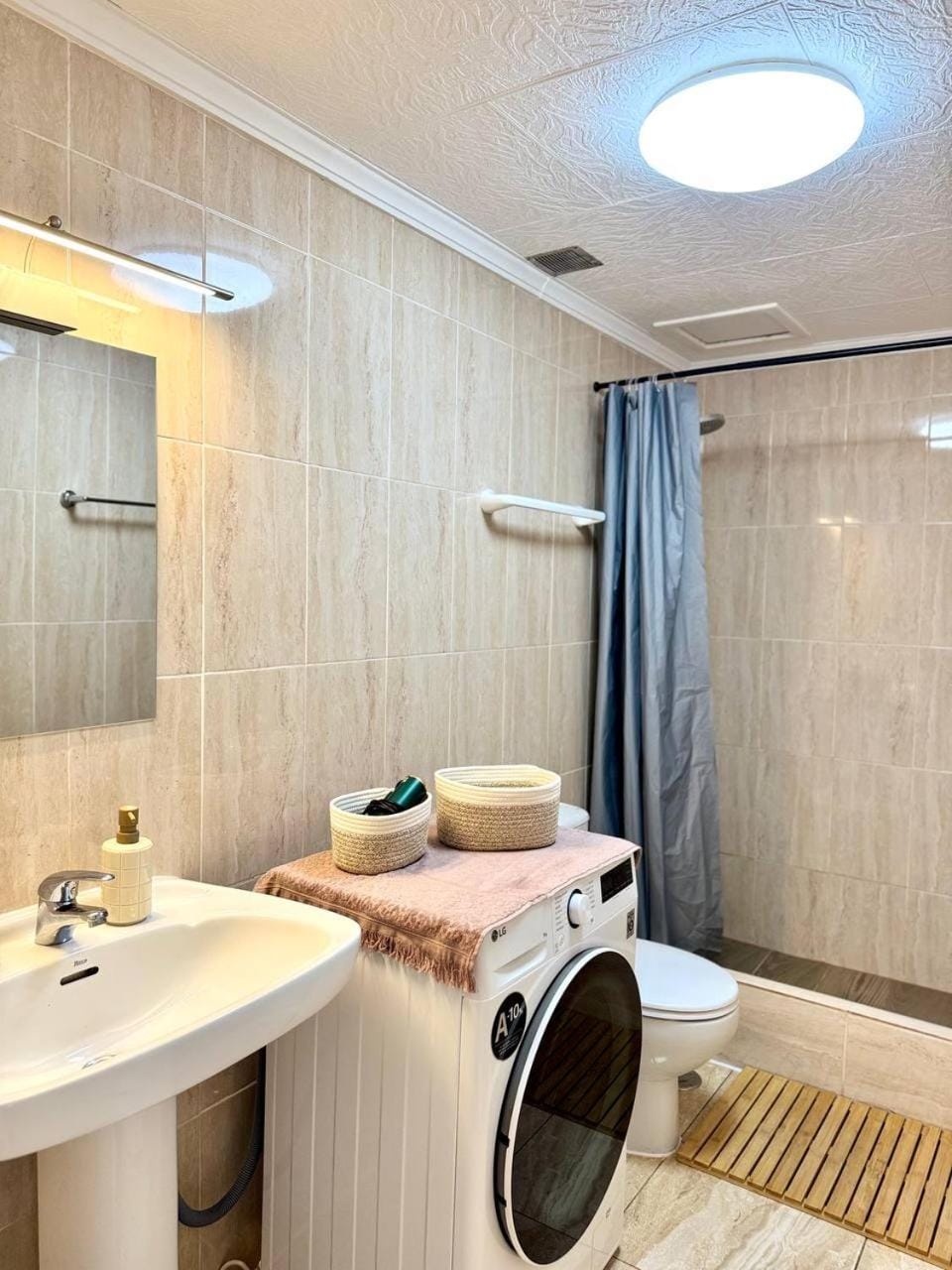 Sun Ventura Apartment in Maxorata