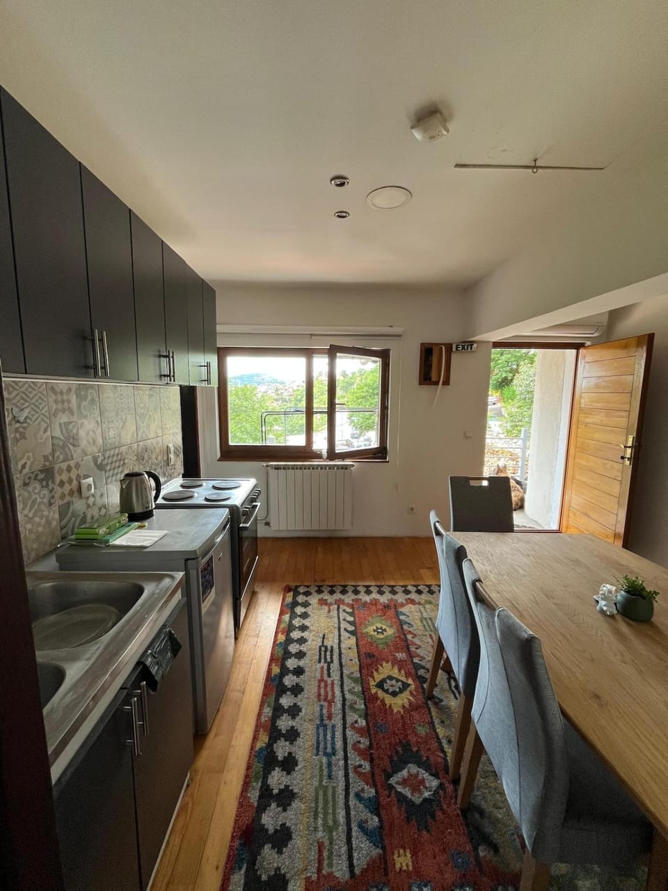 Vacation spot in Sarajevo in a calmest spacious area Apartment in Sarajevo