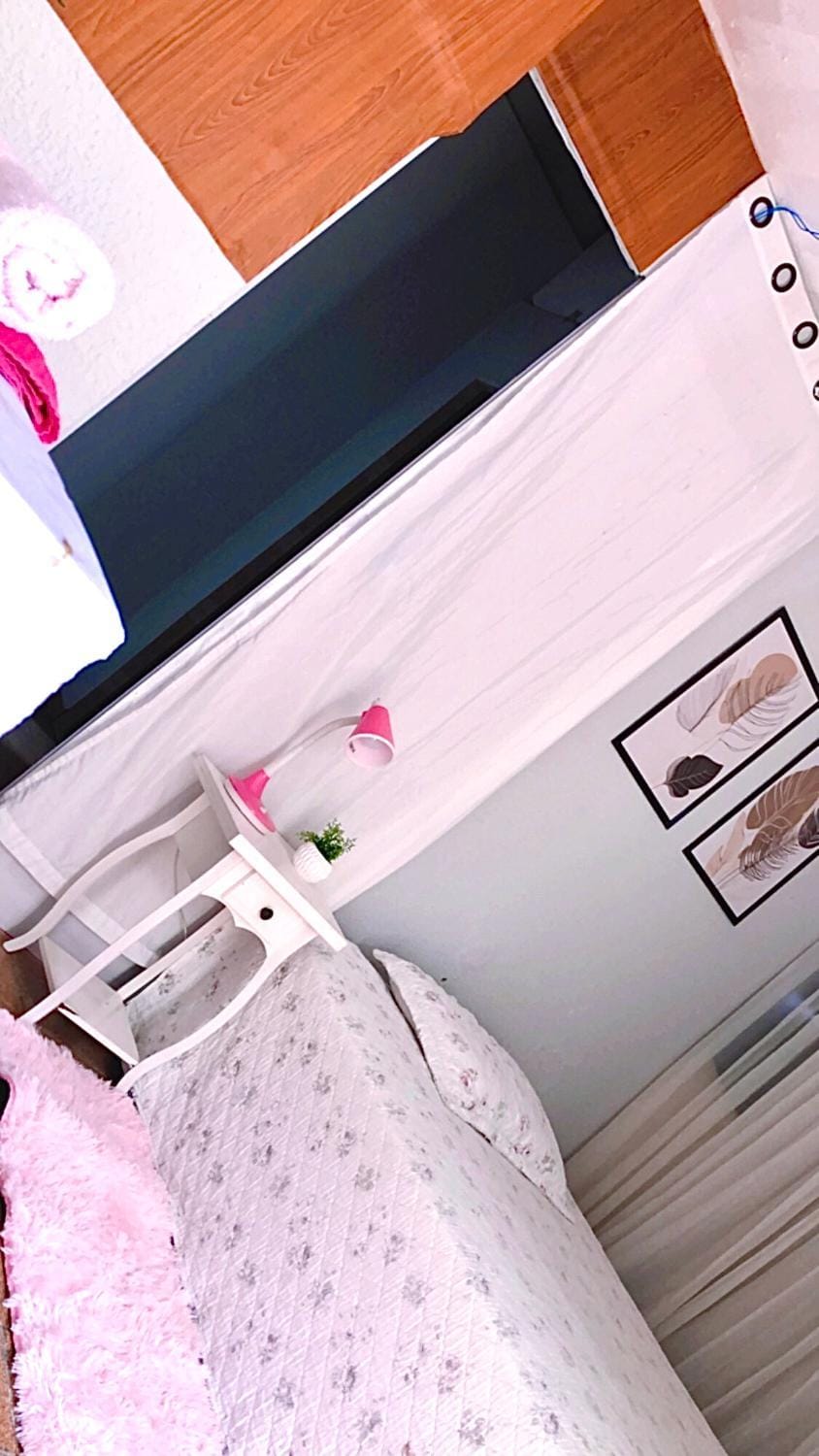 Quartos Privados em casa Mobiliada Bed and Breakfast in Londrina