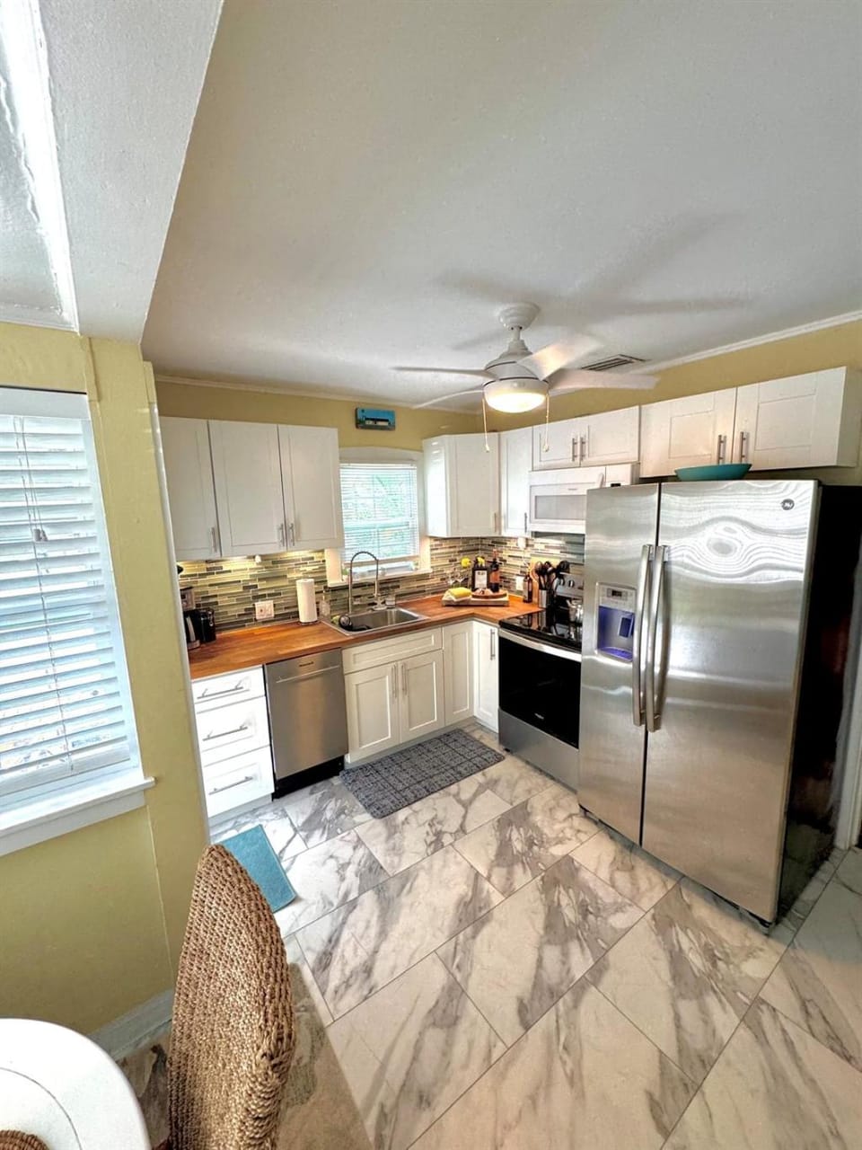 Steps 2 Beach- Cottage wking bd 2bikes parking Apartment in Saint Pete Beach