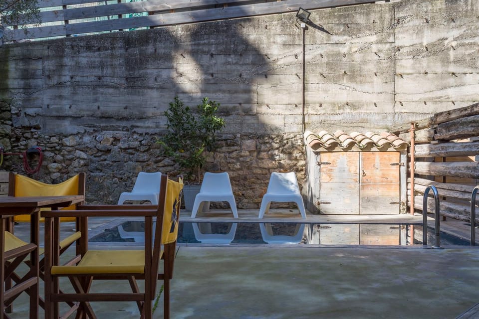 Patio, Garden, Swimming pool