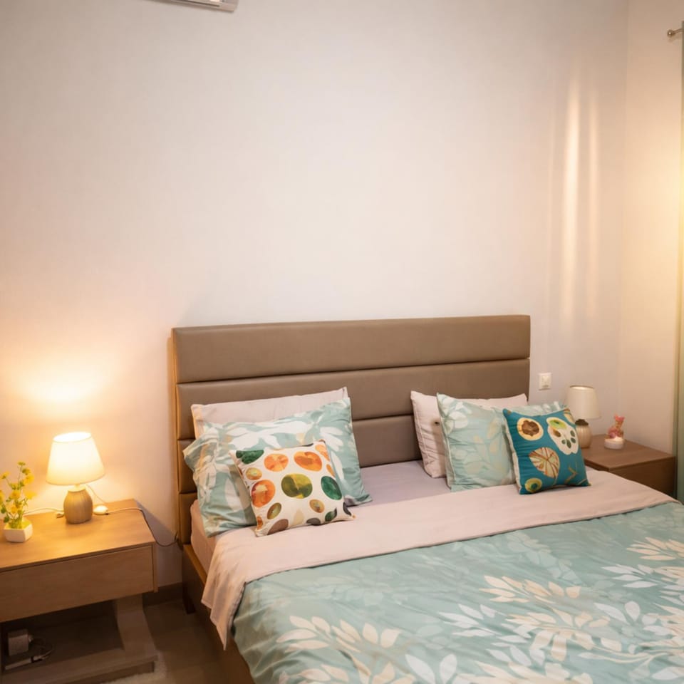 Bedroom, air conditioner