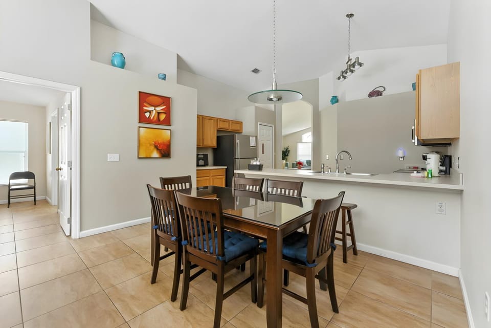 Dining area, Dining area