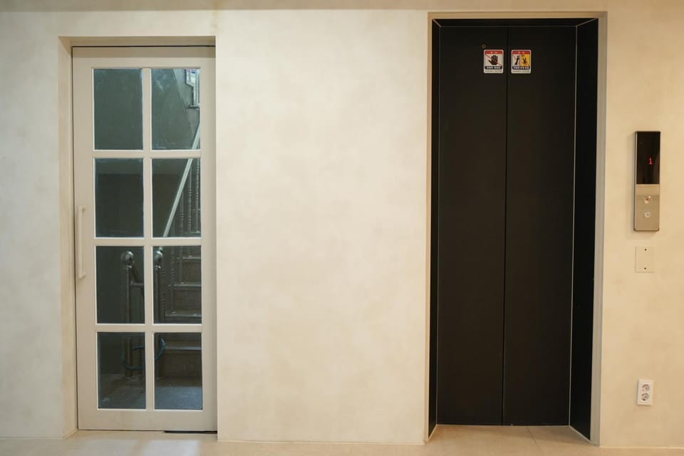 elevator