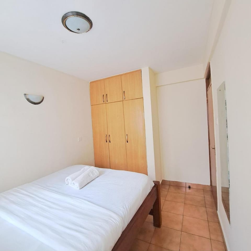 Bedroom, wardrobe