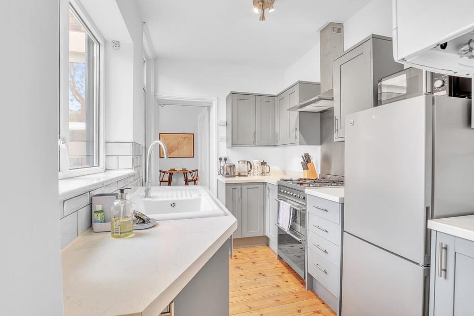 Kitchen or kitchenette, oven, stove, toaster