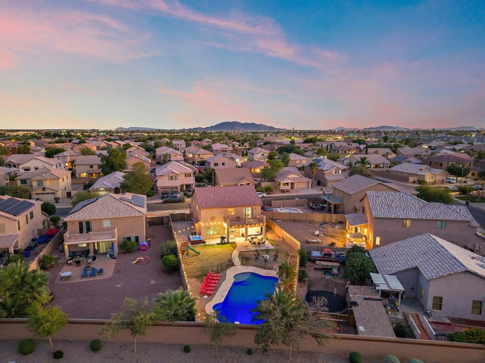 Pause and Play House in Casa Grande