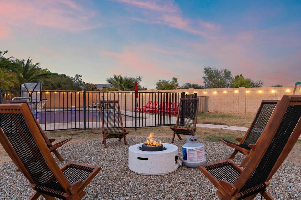 Pause and Play House in Casa Grande