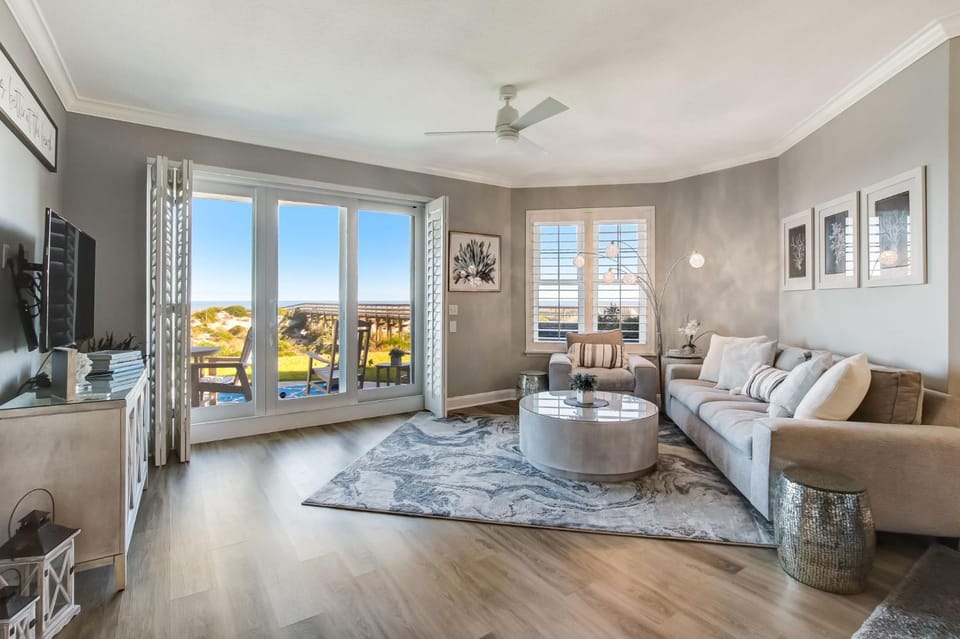 Enjoy Oceanfront Luxury and Magical Sunrises at this 2-bedroom 2-bath condo House in Amelia Island