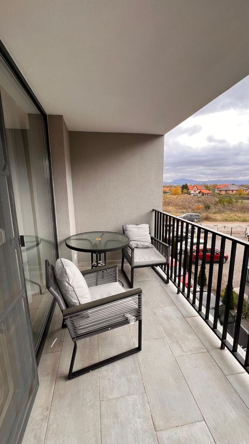 Natural landscape, Balcony/Terrace, Mountain view